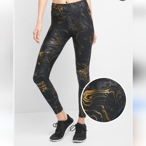 NWT gFast High Rise Blackout Metallic Print Leggings Women M